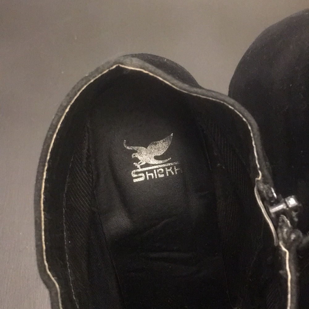 Booties - Picture 3 of 4